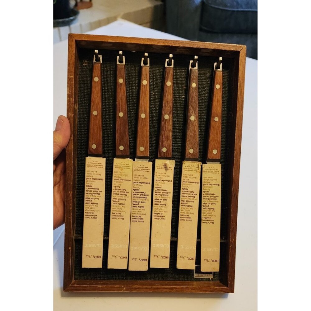 Vintage Ekco Flint Steak 6  Knife Set With Wooden Handles & Case G5037W
